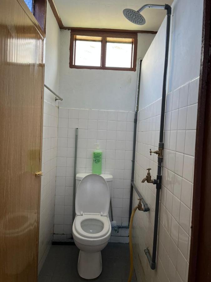 Lavender Homestay Desa Chendering 3 Bedrooms Куала-Тренгану Екстер'єр фото